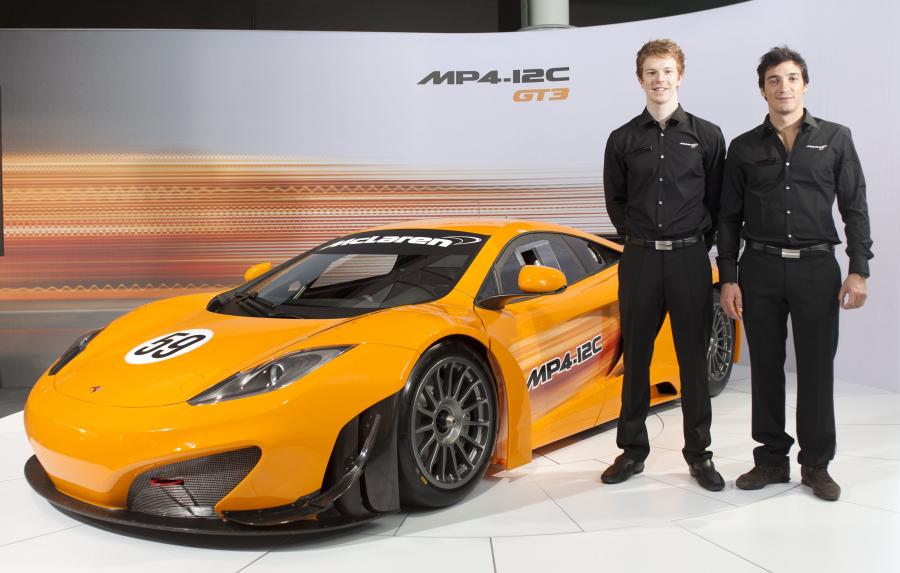  McLaren MP4-12C GT3 2011 года  (фото 30 из 107)